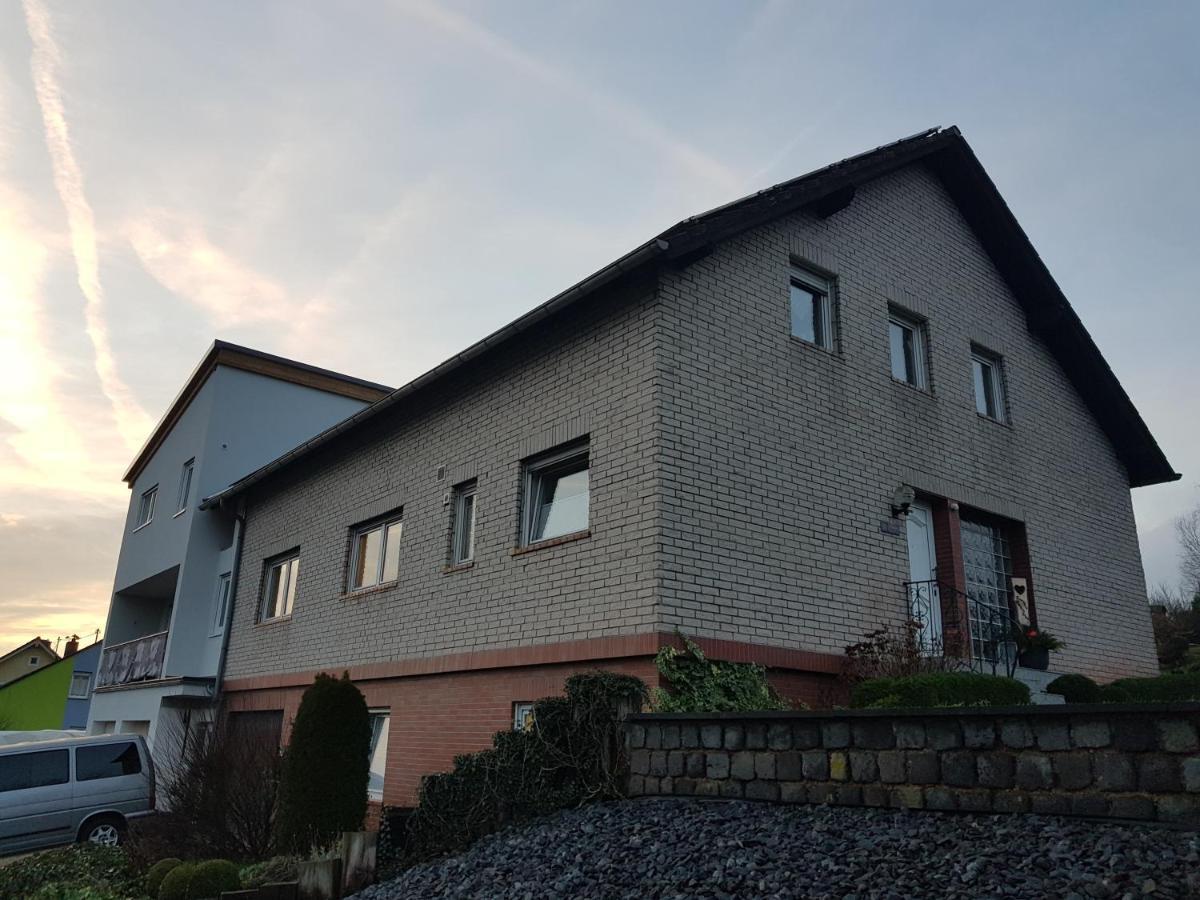 Fewo Louise Kinderbeuern Exteriör bild